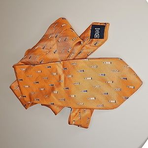 Chaps orange lighthouse tie